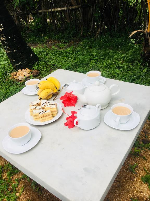 Raj Villa Kumarakanda 히카두와 외부 사진