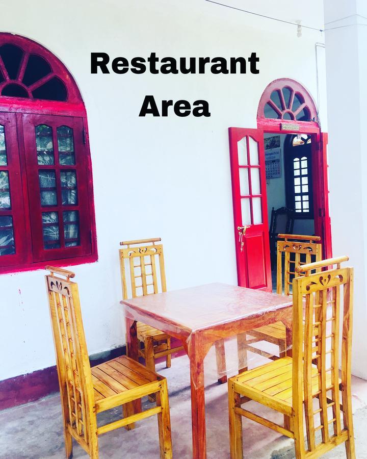 Raj Villa Kumarakanda 히카두와 외부 사진