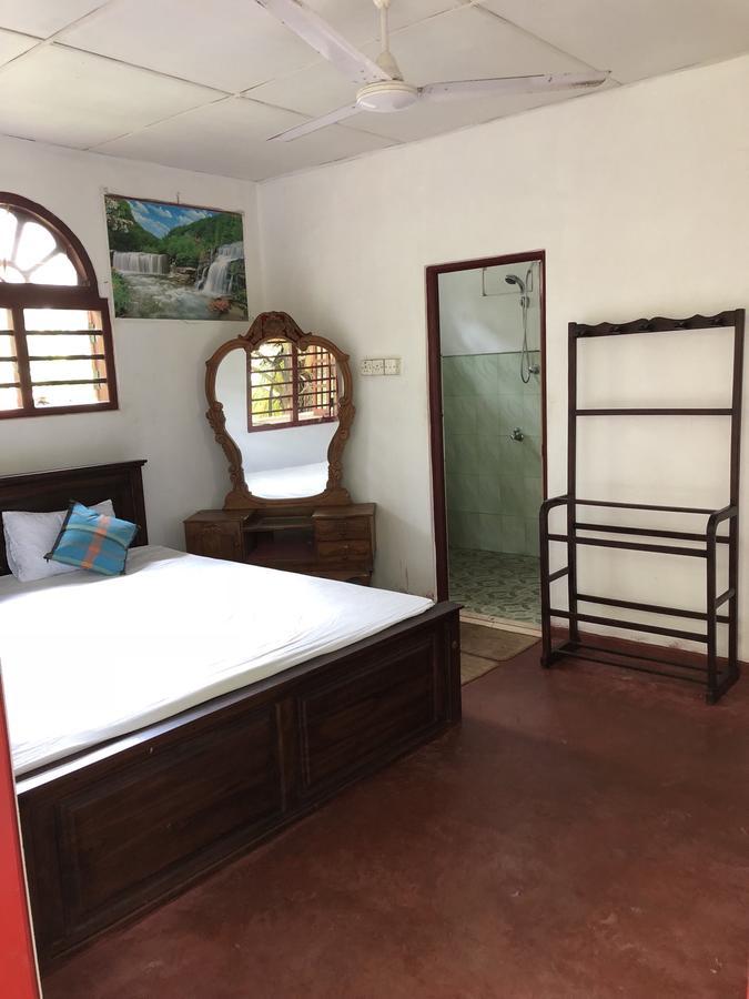 Raj Villa Kumarakanda 히카두와 외부 사진
